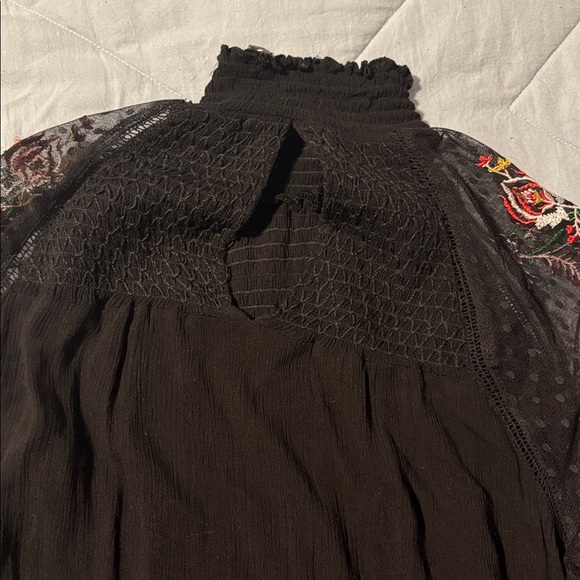 Embroidered Black Women's Top - Picture 2 of 5